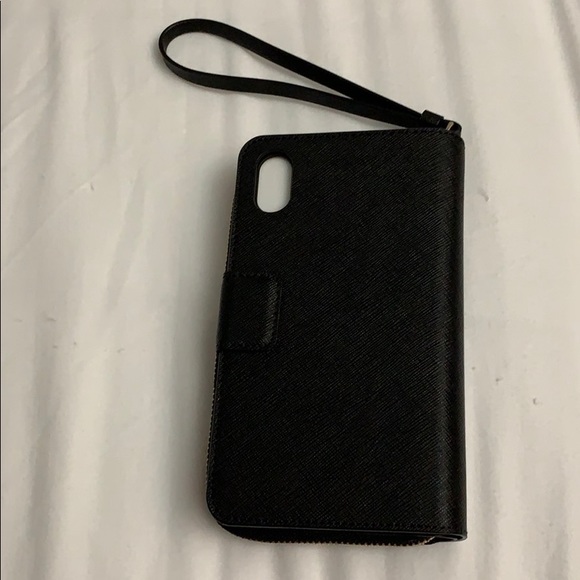 Kate Spade iPhone XR Wristlet - Picture 4 of 5